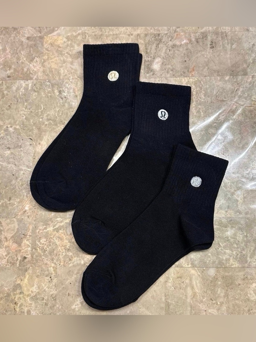 New Women’s Lululemon Athletica short Socks Daily Stride Ribbed
Size Medium
